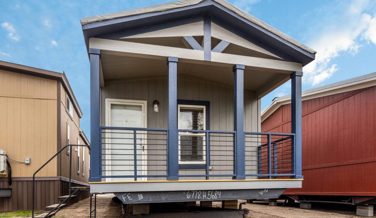 IN1650H11059 Exterior 1