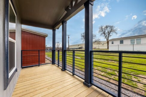 IN1650H11059 Exterior 2